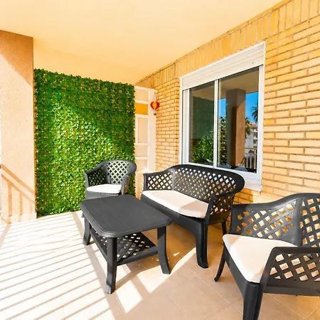 Blue Peak Apartment: Diseno Junto Al Mar